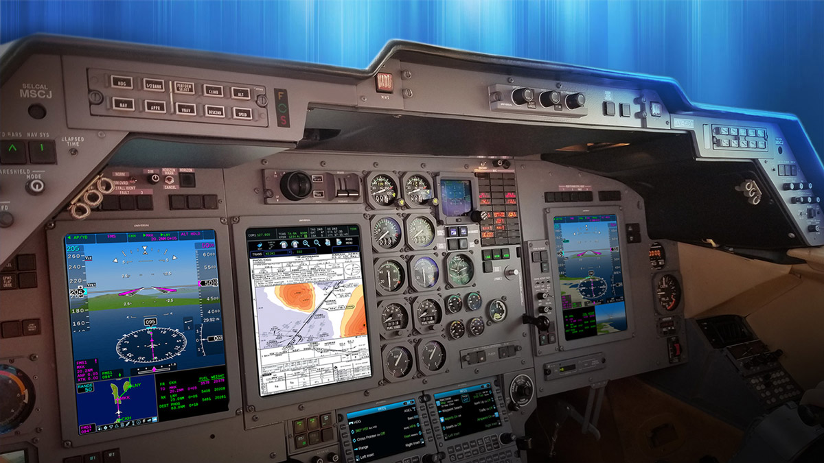 Universal Avionics оснастила Hawker 800XP новой бортовой электроникой