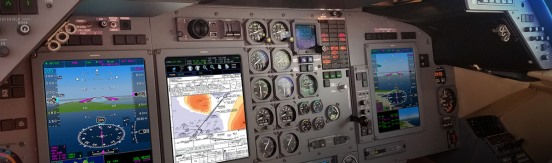Universal Avionics оснастила Hawker 800XP новой бортовой электроникой