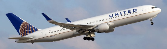 Боинг 767-300(ER) летит на Мальту