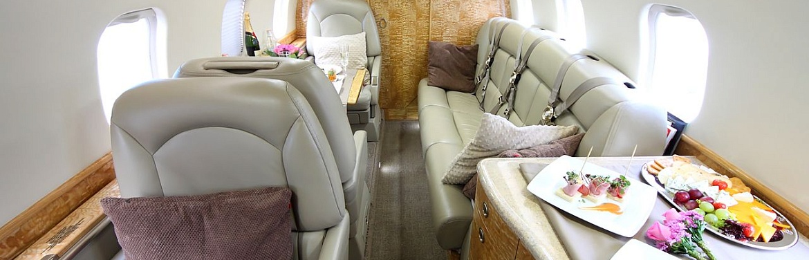Learjet 60 / 60XR